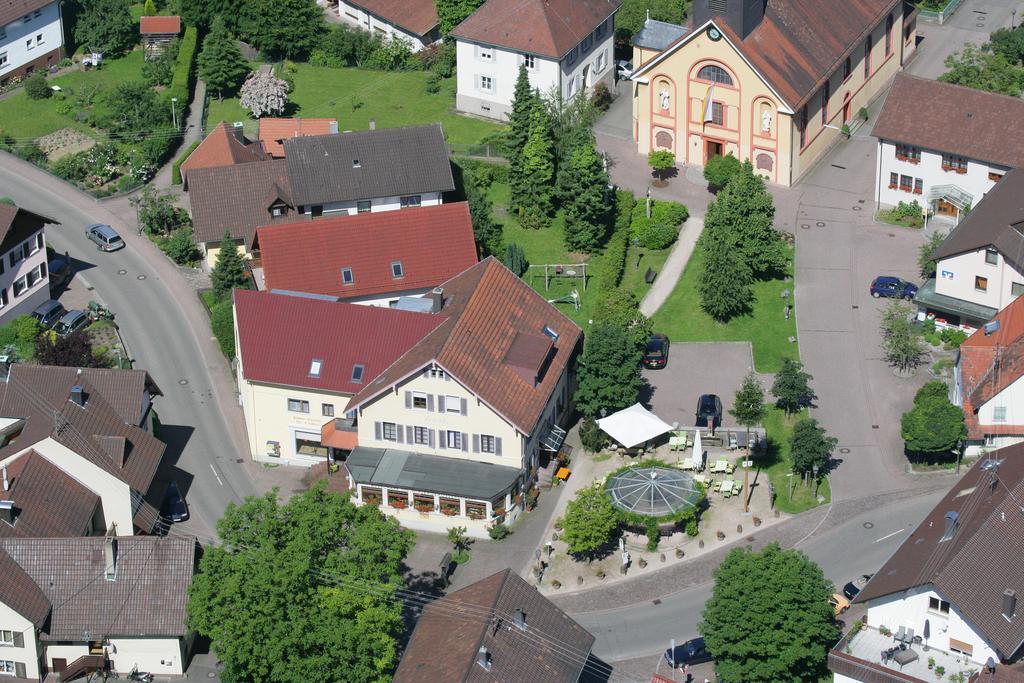 Hotel Gasthof Zur Traube Bühl Zewnętrze zdjęcie